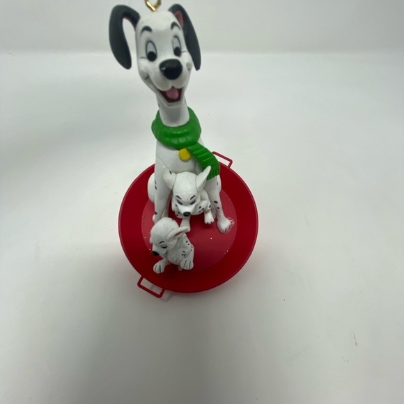 Disney 101 Dalmatians Christmas Ornament - Picture 2 of 7